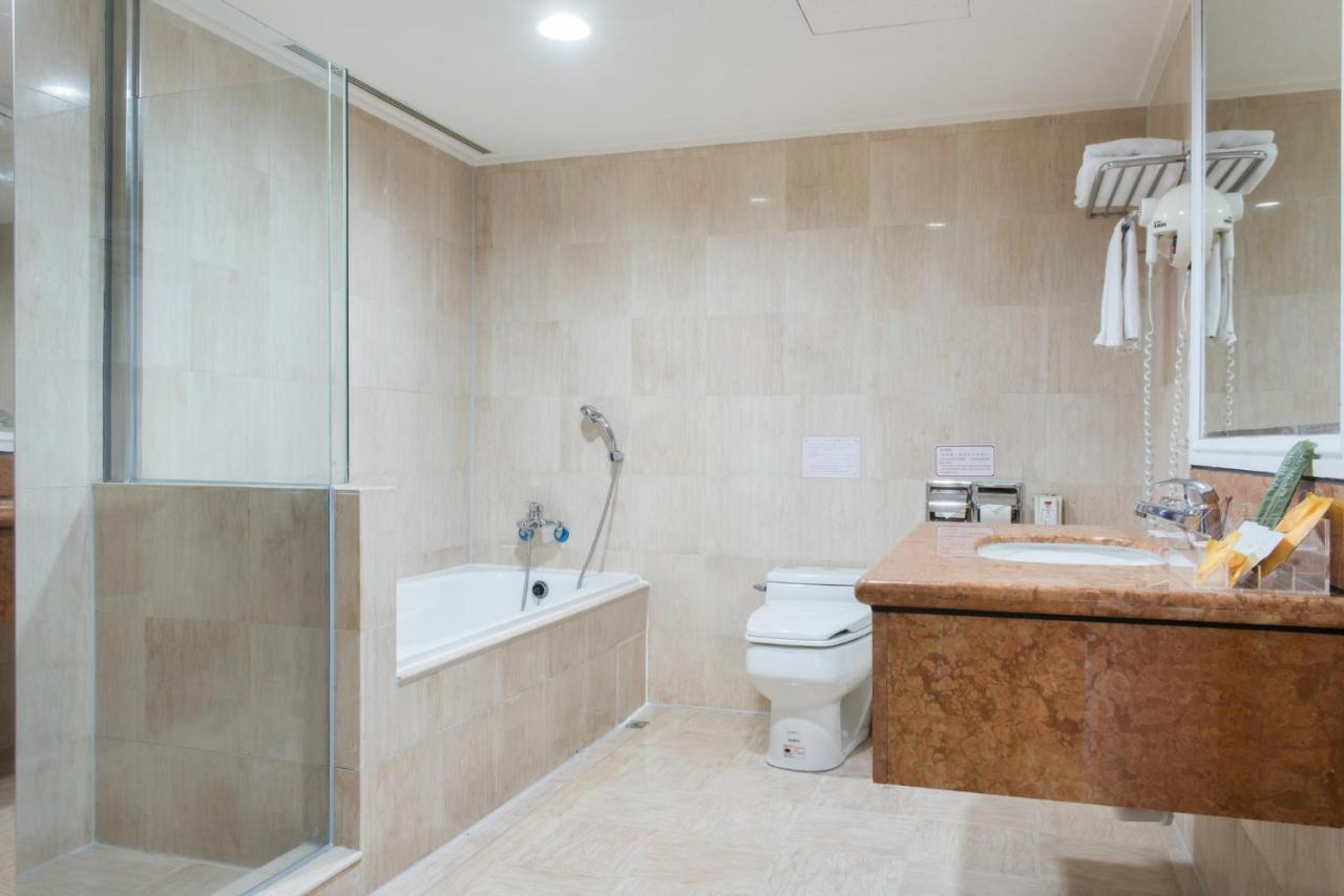 Hometel Hotel Kao-siung Exteriér fotografie